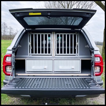 01 Mobile kennels.jpg